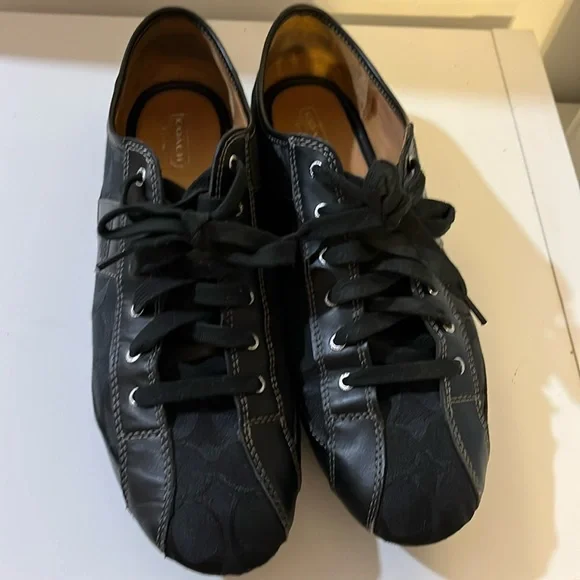 NWOT COACH SUEE BLACK MONOGRAM SNEAKERS SIZE 12 - Picture 1 of 6